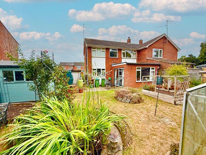 2 Bedroom Semi-Detached House For Sale In Swan Close, Whitchurch, HP22