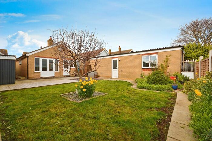 2 Bedroom Detached Bungalow For Sale In Linksfield Road, Westgate-on-sea, CT8