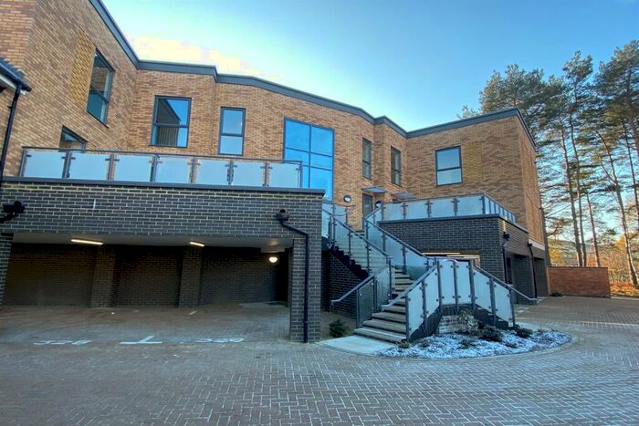 2 Bedroom Apartment To Rent In Sword Court, Centurion Way, Bordon, GU35