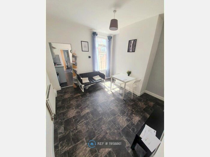 4 Bedroom Terraced House To Rent In Stockbrook Street, Derby, DE22