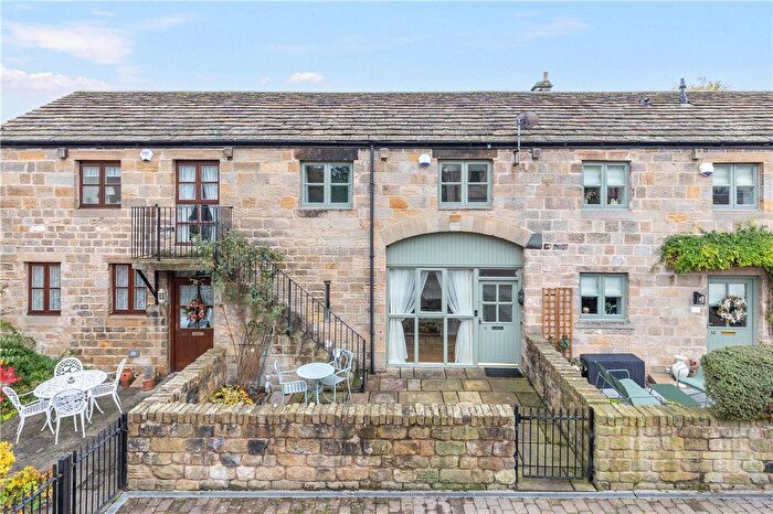 2 Bedroom Barn Conversion For Sale In Chapel Hill Road, Pool In Wharfedale, Otley, West Yorkshire, LS21