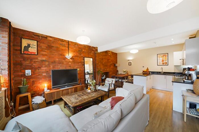 2 Bedroom Apartment To Rent In Cotton's Gardens, Shoreditch, E2