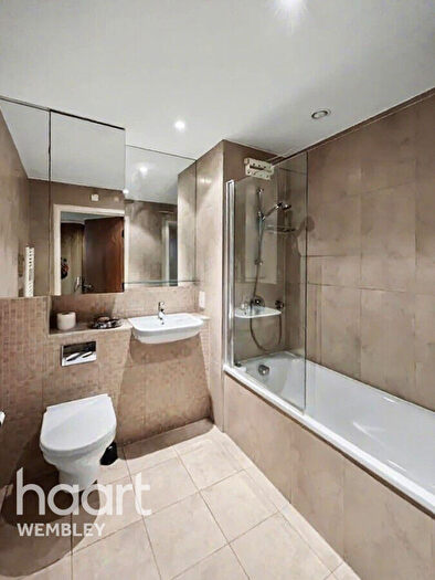 2 Bedroom Apartment For Sale In Wembley Park, HA9