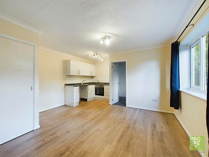 1 Bedroom Apartment To Rent In Brittain Court, Sandhurst, Berkshire, GU47