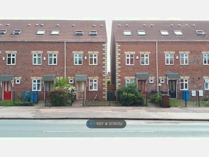 3 Bedroom Terraced House To Rent In Maybury Road, Hull HU9