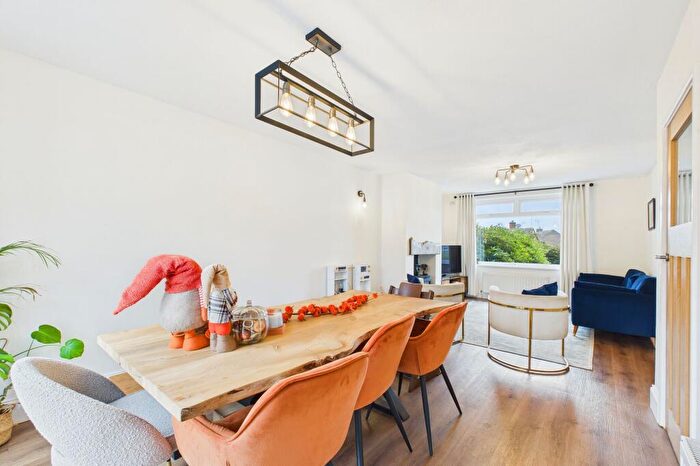 3 Bedroom Semi-Detached House For Sale In Brigbourne Drive, Seaton, CA14