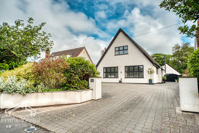 3 Bedroom Detached House For Sale In Heyhouses Lane, Lytham St. Annes, Lancashire, FY8