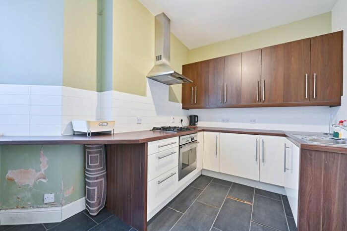 2 Bedroom Flat To Rent In Allitsen Road, St John's Wood, London, NW8