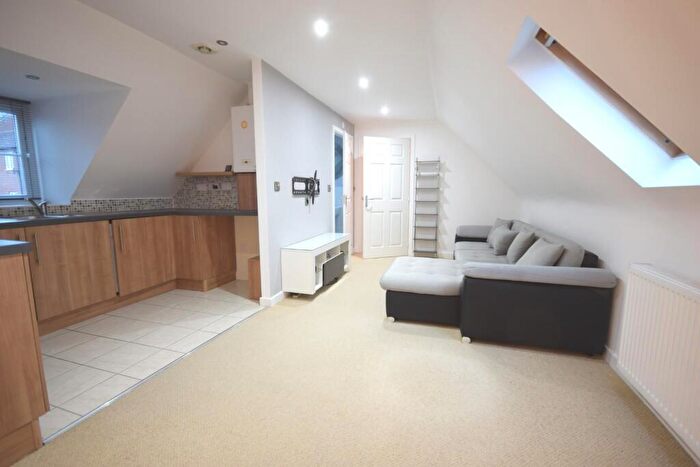 1 Bedroom Flat To Rent In Coach House With Parking & Garage - Ironwood Avenue, Desborough, NN14