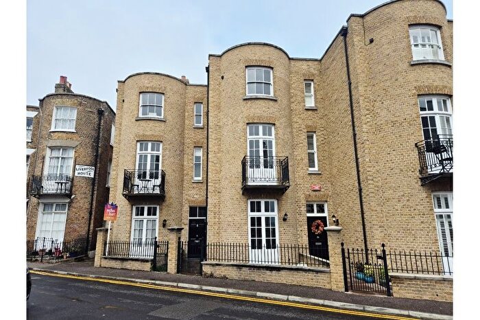 4 Bedroom Terraced House To Rent In Liverpool Lawn, Thanet, Ramsgate, CT11
