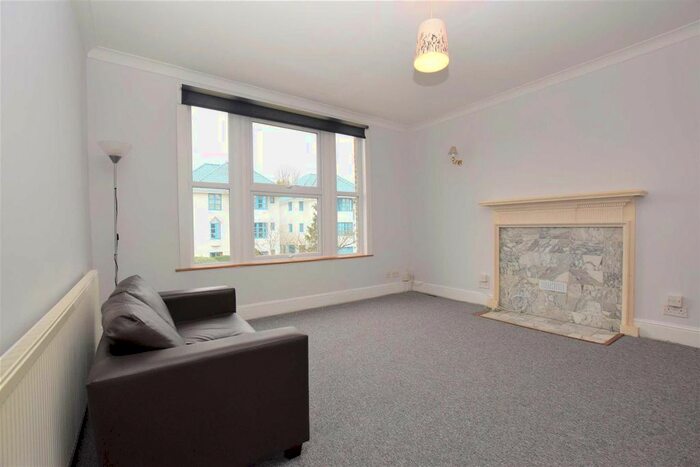 3 Bedroom Flat To Rent In Sunningfields Road, London, NW4
