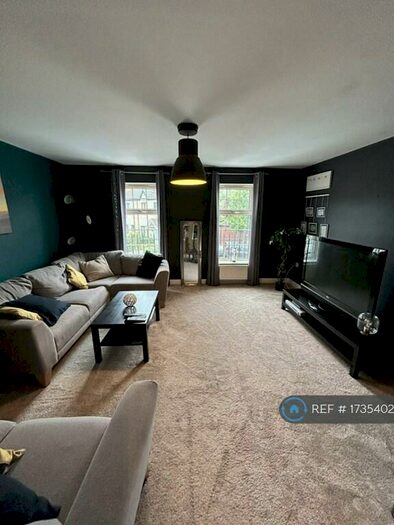 4 Bedroom Terraced House To Rent In Blue Mans Way, Catcliffe, Rotherham, S60