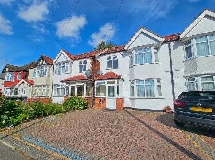 4 Bedroom Semi-Detached House To Rent In Bulstrode Avenue, Hounslow, TW3