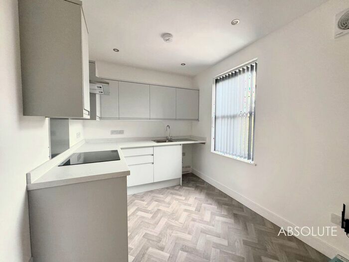 1 Bedroom Flat To Rent In Abbey Road, Torquay, TQ2
