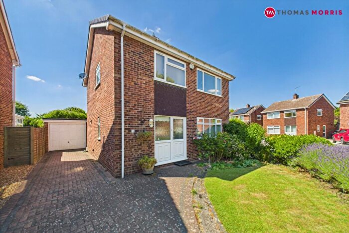 3 Bedroom Detached House For Sale In Manor Close, Great Staughton, St. Neots, Cambridgeshire, PE19