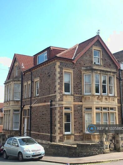 3 Bedroom Flat To Rent In Walsingham Road, Bristol, BS6