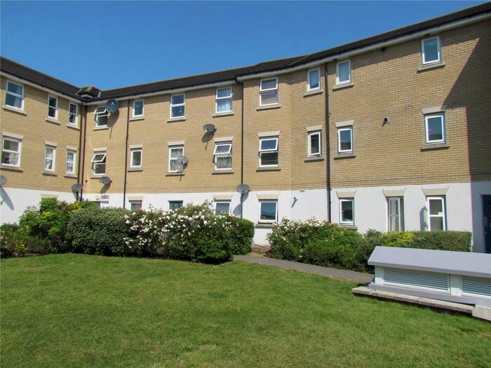2 Bedroom Apartment To Rent In Norfolk Court, Glandford Way, Chadwell Heath, Romford, RM6