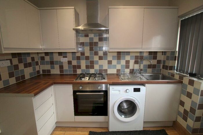 3 Bedroom Terraced House To Rent In Boundary Road, Preston, PR2