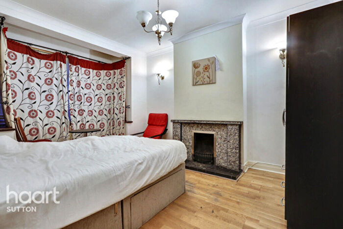 3 Bedroom Terraced House For Sale In Rosehill Avenue, Sutton, SM1