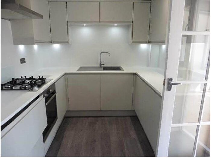 3 Bedroom End Of Terrace House To Rent In Swanton Close, March, PE15