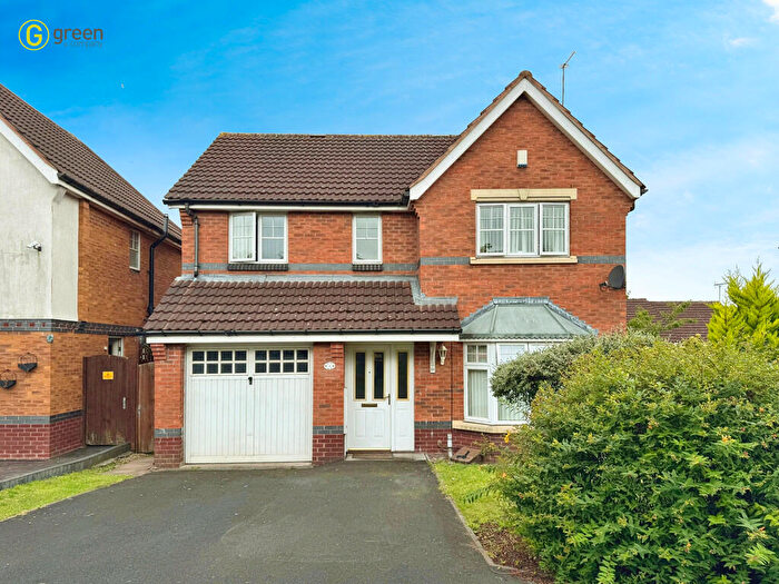 4 Bedroom Detached House For Sale In Okehampton Drive, West Bromwich, B71