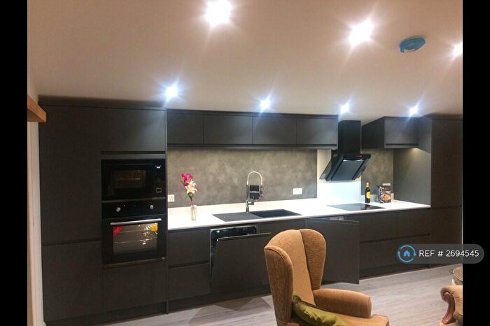 2 Bedroom Detached House To Rent In Dudley Road, Cambridge, CB5