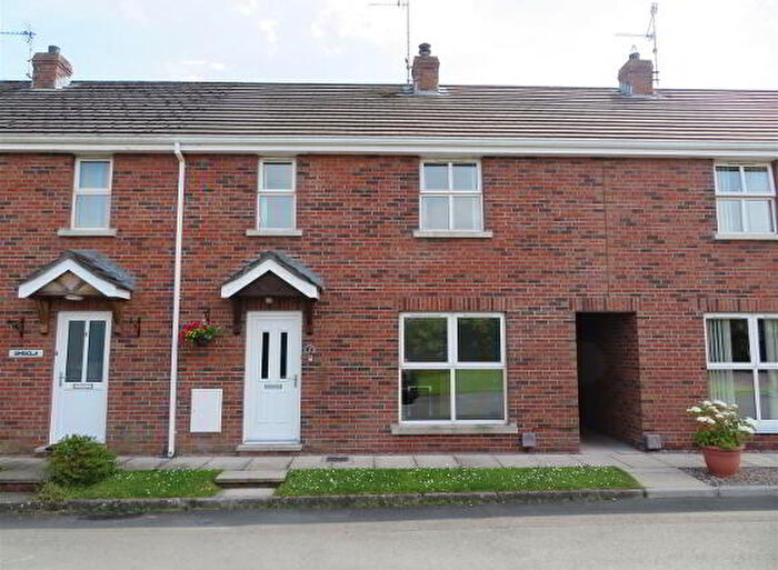 3 Bedroom Mid Terraced House For Sale In Kings Park Mews, Craigavon, BT66