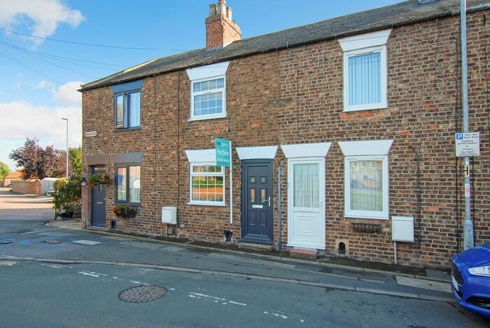 2 Bedroom Terraced House To Rent In Bishopgate Court, Hailgate, Howden, Goole, DN14