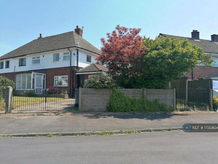 3 Bedroom Semi-Detached House To Rent In Sumner Avenue, Ormskirk, L39