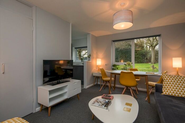 1 Bedroom Apartment To Rent In Varsity Plus, Rivergreen, Clifton, Nottingham, NG11