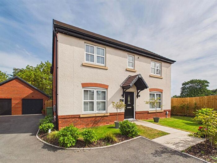 4 Bedroom Detached House For Sale In Peckett Road, Bewdley, DY12