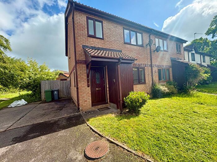 3 Bedroom Property To Rent In Llys Tudful, Cardiff, CF15