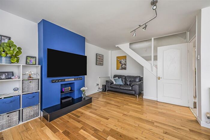 3 Bedroom Semi-Detached House For Sale In Overton Road, Southbourne, PO10