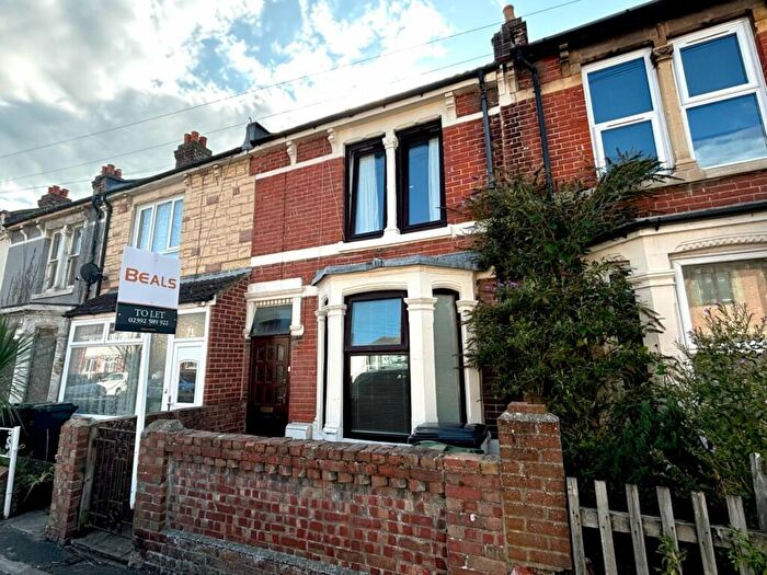 3 Bedroom Terraced House To Rent In Queens Road, Gosport, Hampshire, PO12
