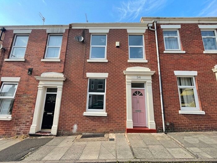 3 Bedroom Terraced House For Sale In Christ Church Street, Preston, Lancashire, PR1