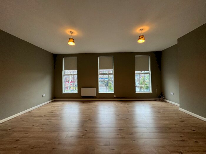 1 Bedroom Flat To Rent In Station Way, Sutton, SM3