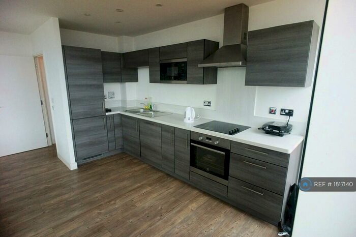 1 Bedroom Flat To Rent In Ontario Point, London, SE16