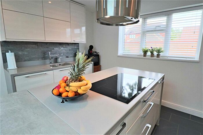 2 Bedroom Detached Bungalow For Sale In Julian Way, Hopton-on-sea, Great Yarmouth, NR31