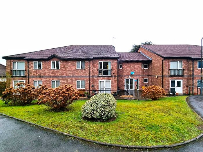 1 Bedroom Flat For Sale In Bronrhiw Fach, Caerphilly, CF83