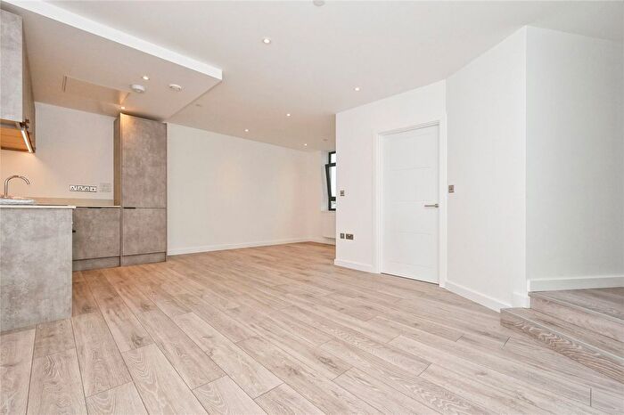 1 Bedroom Flat For Sale In Cresta House, Alma Street, Luton, LU1