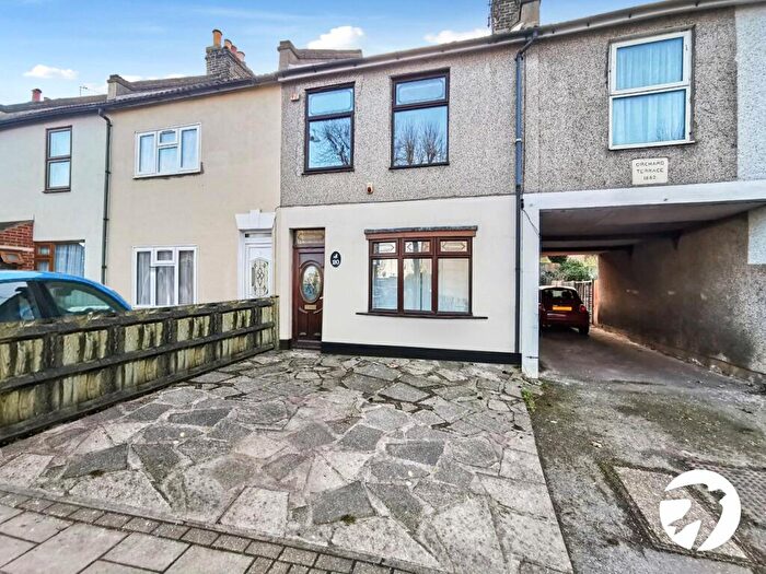 3 Bedroom Terraced House To Rent In West Street, Erith, DA8