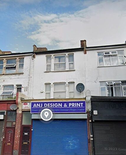 4 Bedroom Maisonette To Rent In Forest Road, London, E17