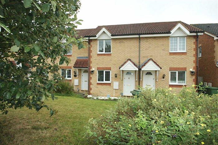 2 Bedroom Terraced House To Rent In Halsey Drive, Hemel Hempstead, HP1