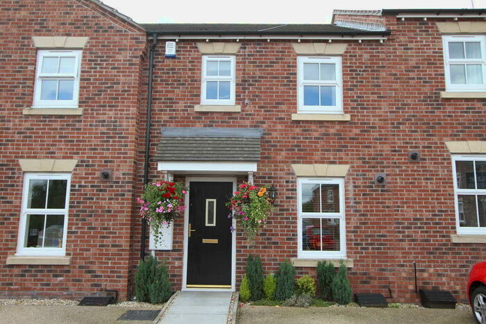 3 Bedroom Town House To Rent In New School Close, Mosborough, Sheffield, S20