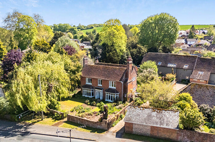 4 Bedroom Detached House For Sale In Romsey Road, Kings Somborne, Stockbridge, Hampshire, SO20
