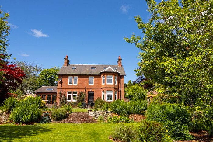 6 Bedroom Detached House For Sale In Brechin Road, Kirriemuir, DD8