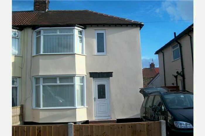 3 Bedroom Semi-Detached House To Rent In Reeves Avenue, Bootle, L20