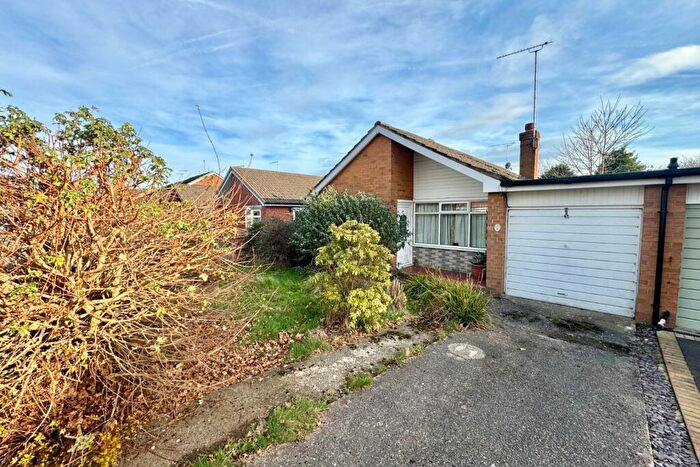 3 Bedroom Bungalow For Sale In Shannon Close, Willaston, Nantwich, Cheshire, CW5