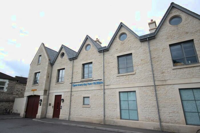 1 Bedroom Apartment To Rent In Courthouse Place, BA1