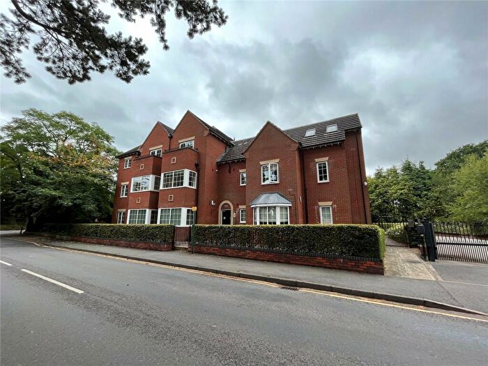 2 Bedroom Flat To Rent In Fowgay Hall, Dingle Lane, Solihull, B91